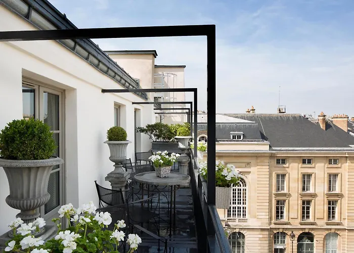 Hotel Des Grands Hommes